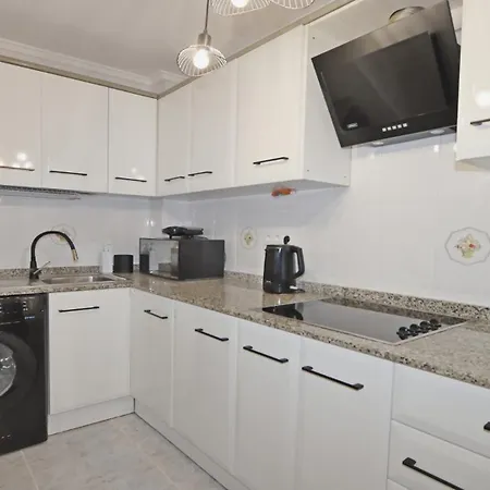 Apartment R-9033 Moriones *